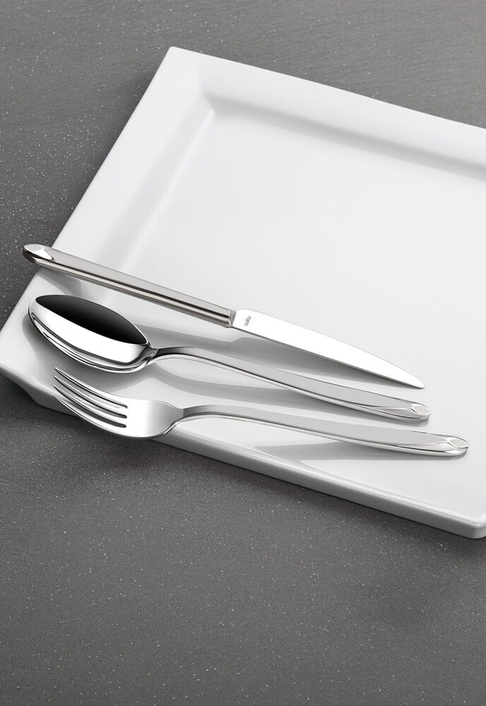  - Asellus - Plain - 18 Pieces Set