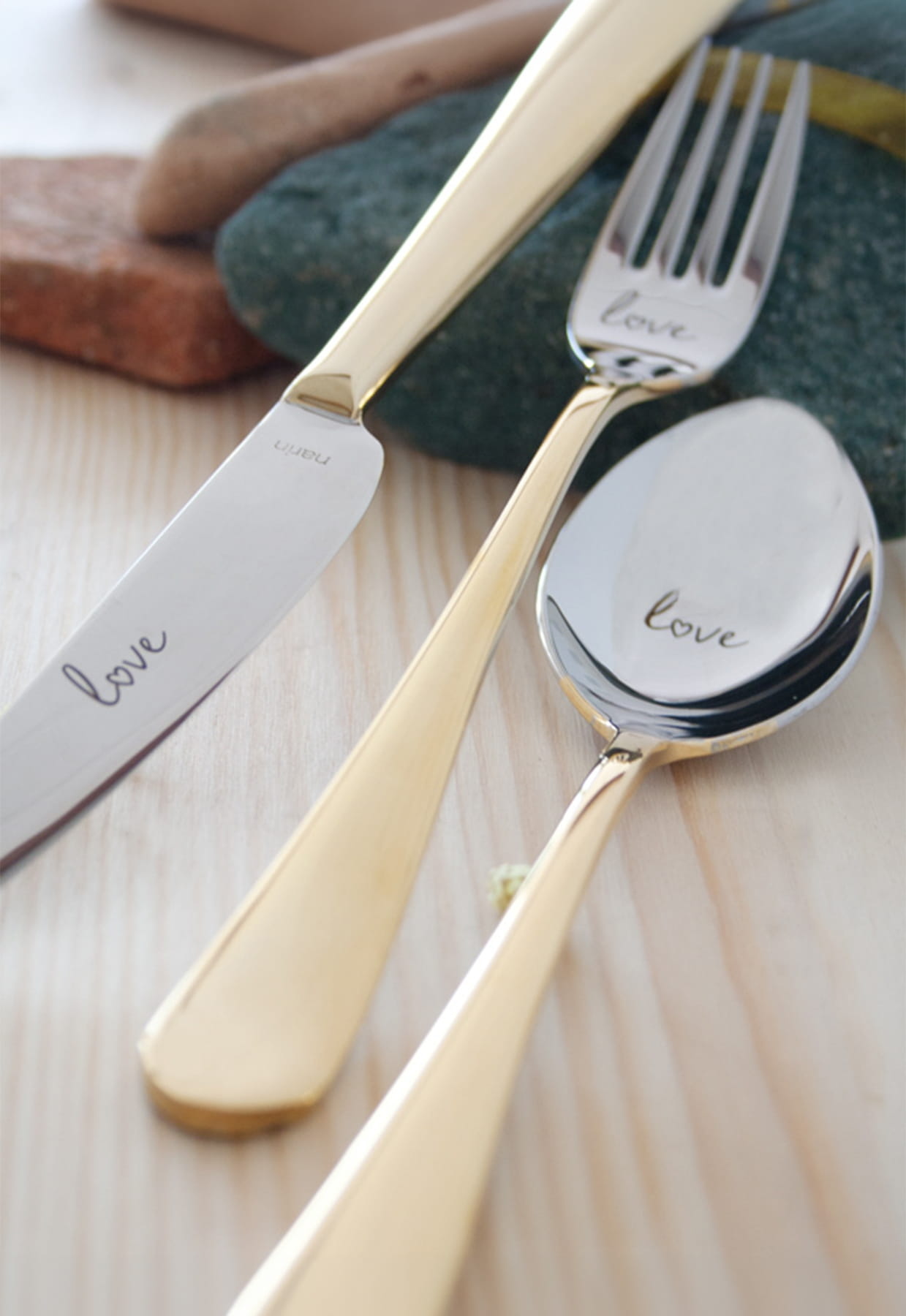 Epsilon Love - Gold