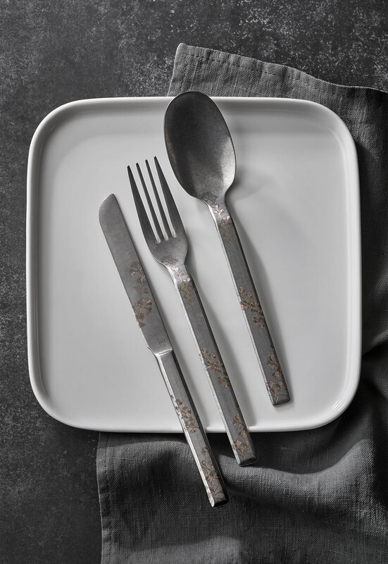  - Linea - Retro - Leaf Pattern