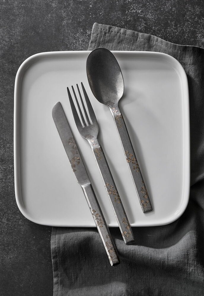  - Linea - Retro - Leaf Pattern